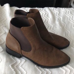 Spring women's boots brown